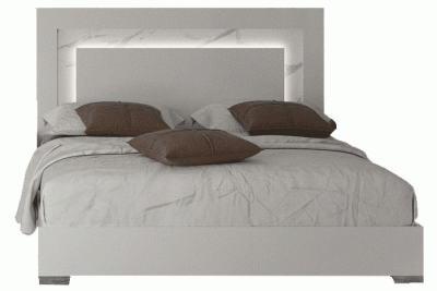 Carrara Bed White w/Light