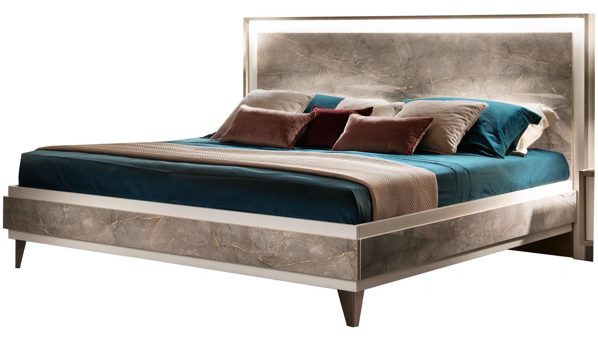Bedroom Furniture Classic Bedrooms QS and KS ArredoAmbra Bed by Arredoclassic