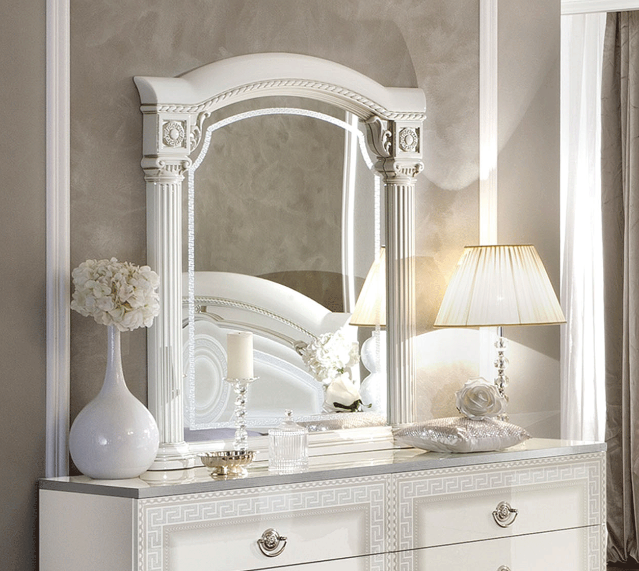 Clearance Bedroom Aida White/Silver mirror