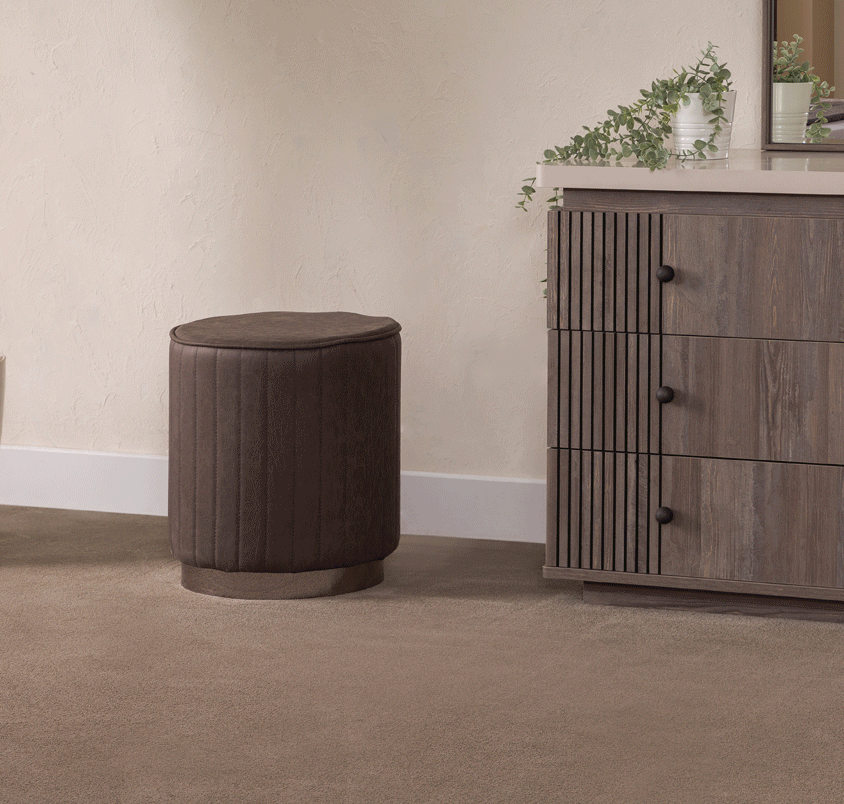 Bedroom Furniture Modern Bedrooms QS and KS Elvis Pouff