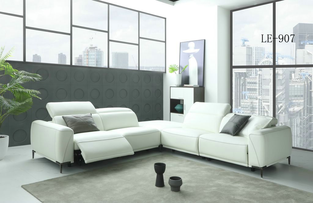 Brands WCH Modern Living Special Order 907 Sectional